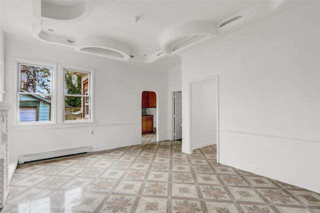69 Hewlett Street, Hempstead, NY 11550