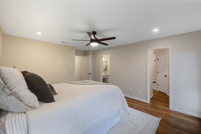 1021 Westminster Lane, Mansfield, TX 76063