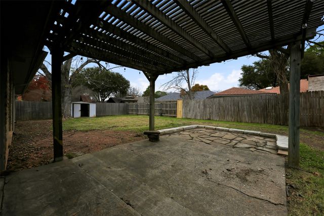 1021 Westminster Lane, Mansfield, TX 76063