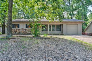 5 Thetford Drive, Bella Vista, AR 72715