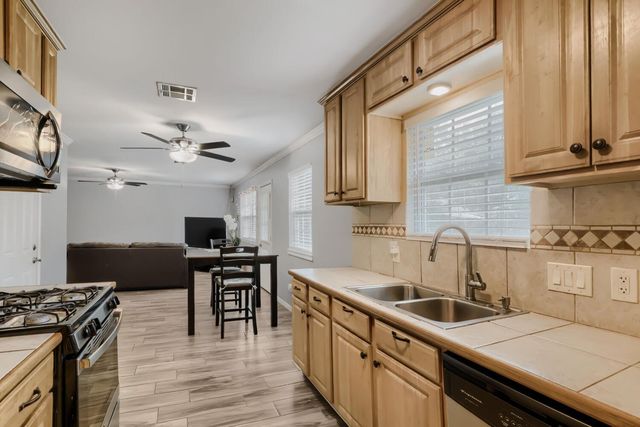 4801 Saguaro RD, Austin, TX 78744