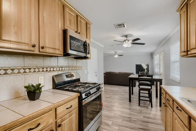 4801 Saguaro RD, Austin, TX 78744