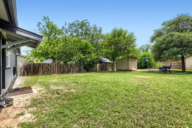 4801 Saguaro RD, Austin, TX 78744