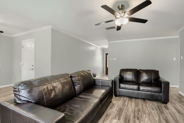 4801 Saguaro RD, Austin, TX 78744