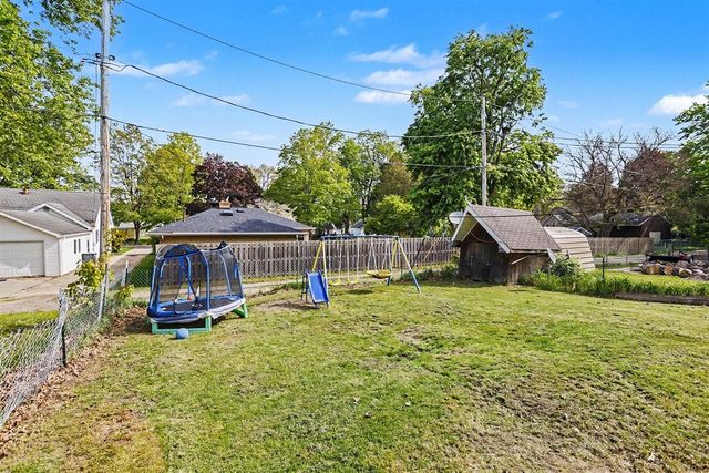 714 Polis Street, Buchanan, MI 49107