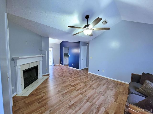 3248 Meadow Walk Lane, Montgomery, AL 36116