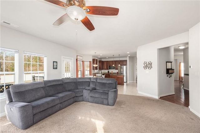 362 Bob White PW, Suffolk, VA 23435