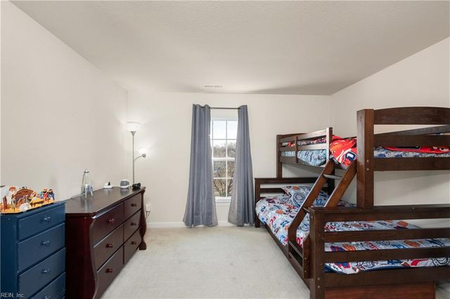 362 Bob White PW, Suffolk, VA 23435