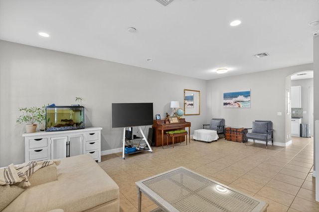 107 Ennis Lane, Jupiter, FL 33458