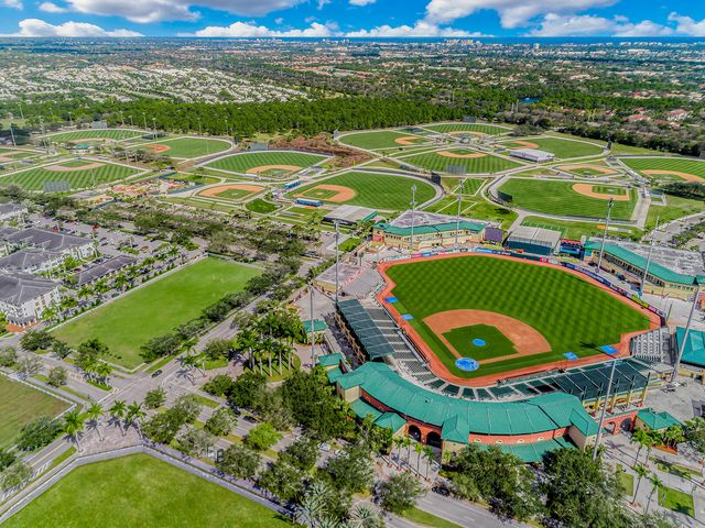 107 Ennis Lane, Jupiter, FL 33458