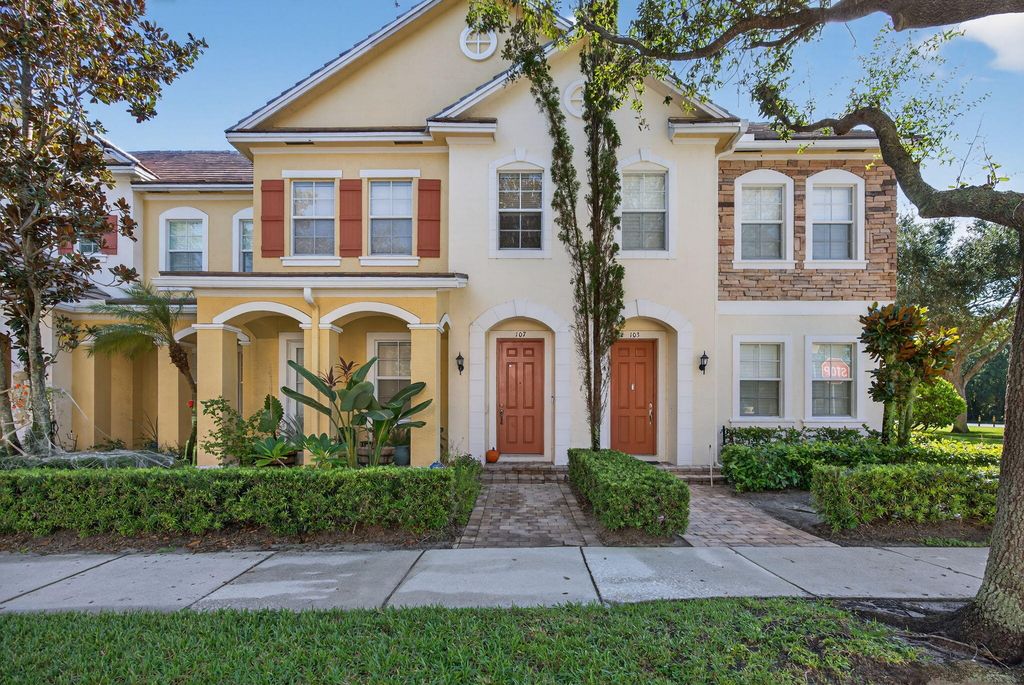 107 Ennis Lane, Jupiter, FL 33458