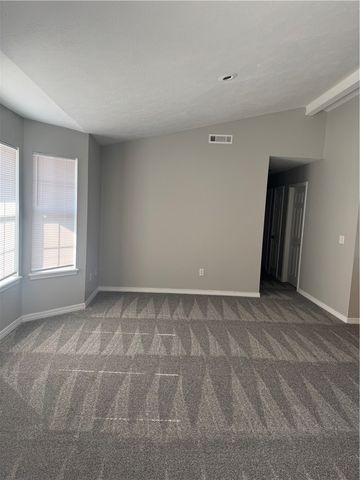 2152 A Kristy, Siloam Springs, AR 72761