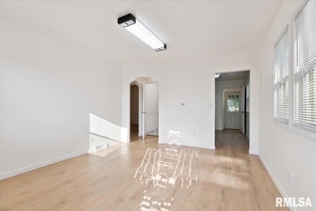 4105 11TH Street, Rock Island, IL 61201