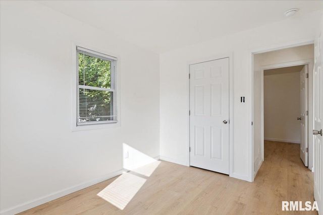 4105 11TH Street, Rock Island, IL 61201