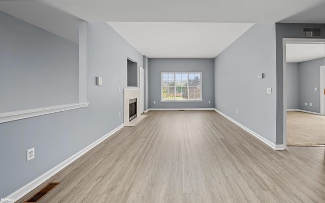 5537 Acorn Lane, Sterling Heights, MI 48314