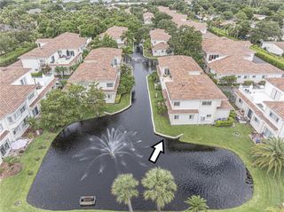 524 7th Square 101, Vero Beach, FL 32962