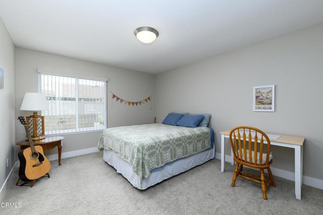 42308 Village 42, Camarillo, CA 93012