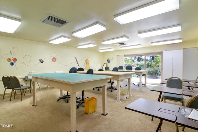 42308 Village 42, Camarillo, CA 93012