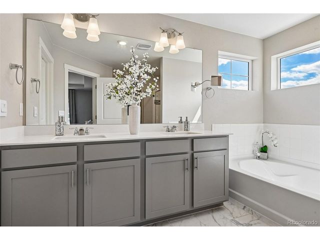 8377 E 132nd Dr, Thornton, CO 80602