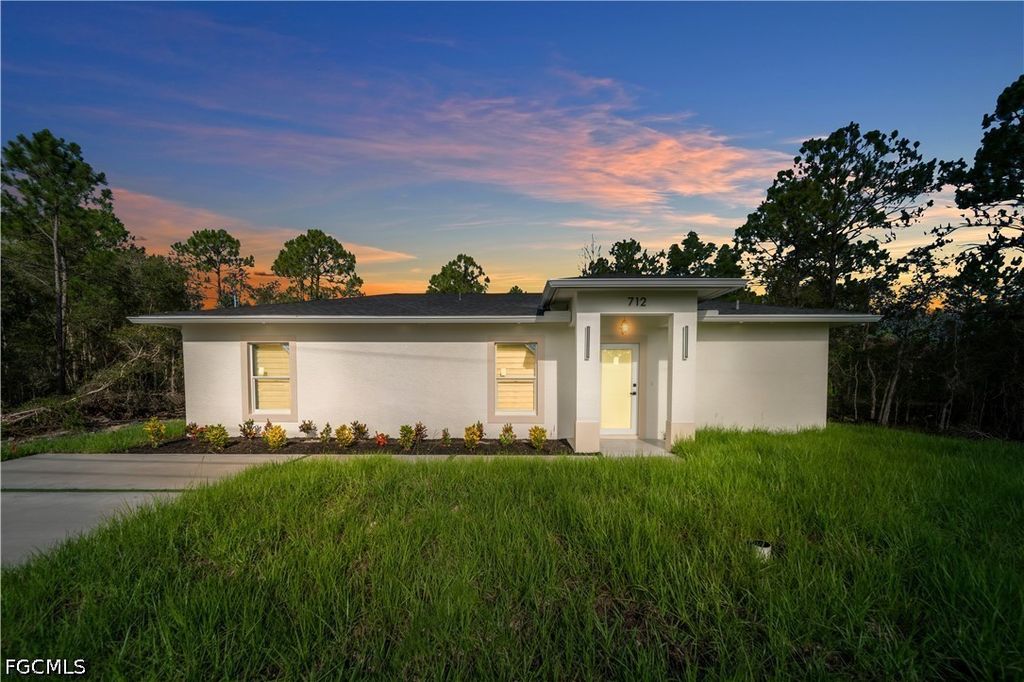 4604 Queen AVE N, Lehigh Acres, FL 33971