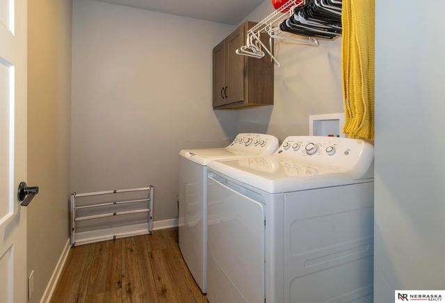 21212 Madison Street, Elkhorn, NE 68022