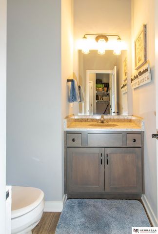 21212 Madison Street, Elkhorn, NE 68022