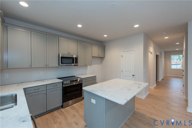 8451 Villetta Pointe Ln, Mechanicsville, VA 23116