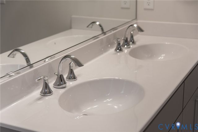 8451 Villetta Pointe Ln, Mechanicsville, VA 23116