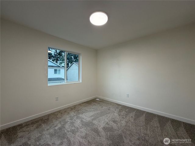 8524 198th Street E, Spanaway, WA 98387