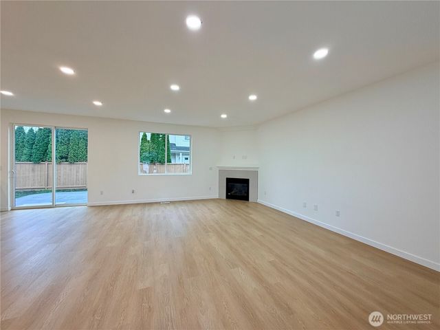 8524 198th Street E, Spanaway, WA 98387