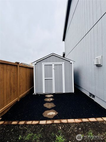 8524 198th Street E, Spanaway, WA 98387