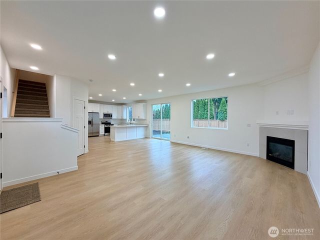 8524 198th Street E, Spanaway, WA 98387