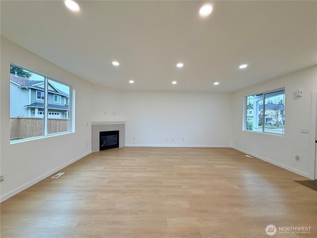 8524 198th Street E, Spanaway, WA 98387