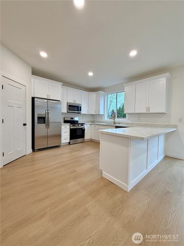 8524 198th Street E, Spanaway, WA 98387