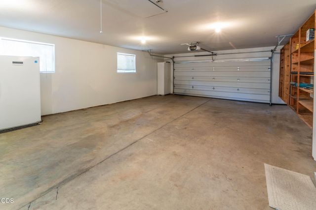 204 Miller Street, Molalla, OR 97038
