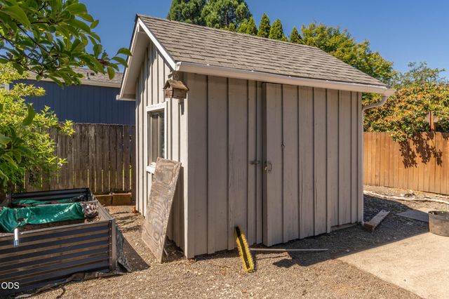 204 Miller Street, Molalla, OR 97038