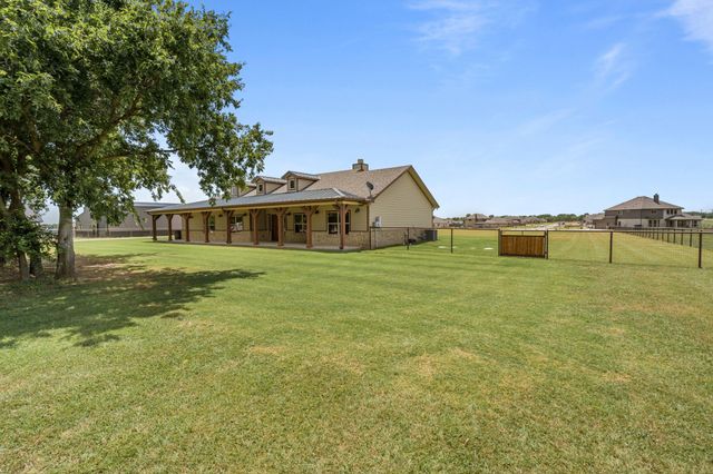 6231 Michael Road, Sanger, TX 76266