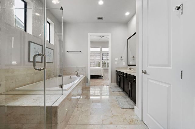 2509 Garrow Street B, Houston, TX 77003