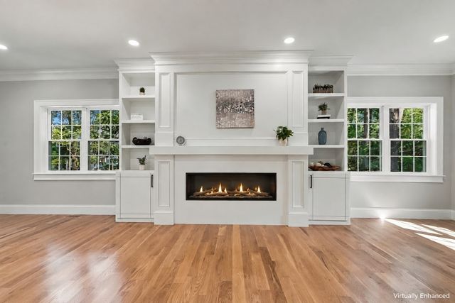 91 High, Upton, MA 01568