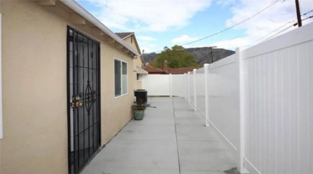 10920 Mather Avenue, Sunland, CA 91040