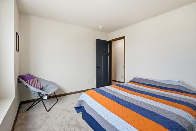 4012 MAGNUM RD, Rapid City, SD 57703