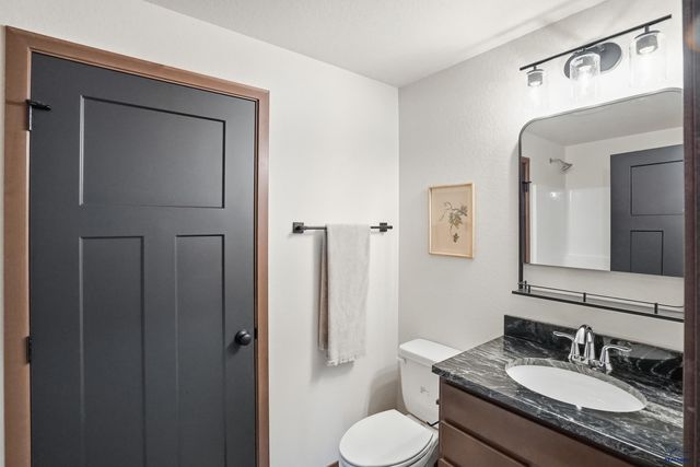 4012 MAGNUM RD, Rapid City, SD 57703