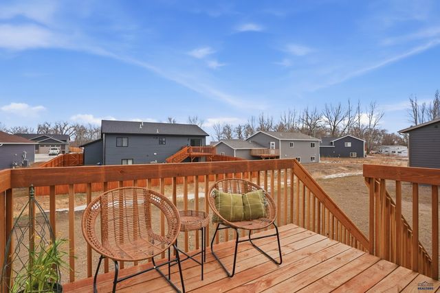 4012 MAGNUM RD, Rapid City, SD 57703