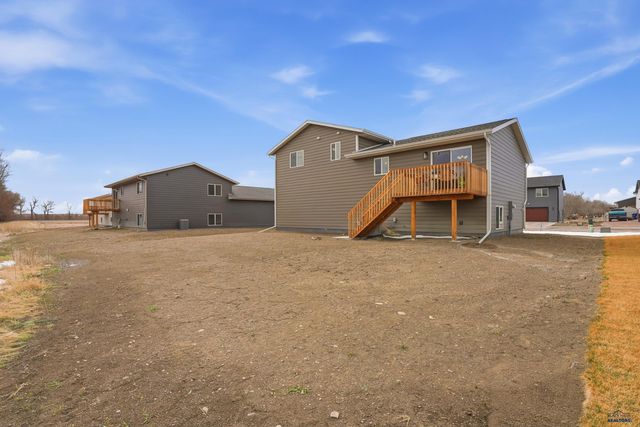 4012 MAGNUM RD, Rapid City, SD 57703