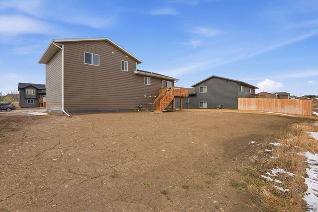4012 MAGNUM RD, Rapid City, SD 57703