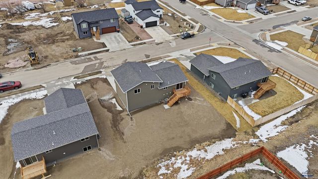 4012 MAGNUM RD, Rapid City, SD 57703