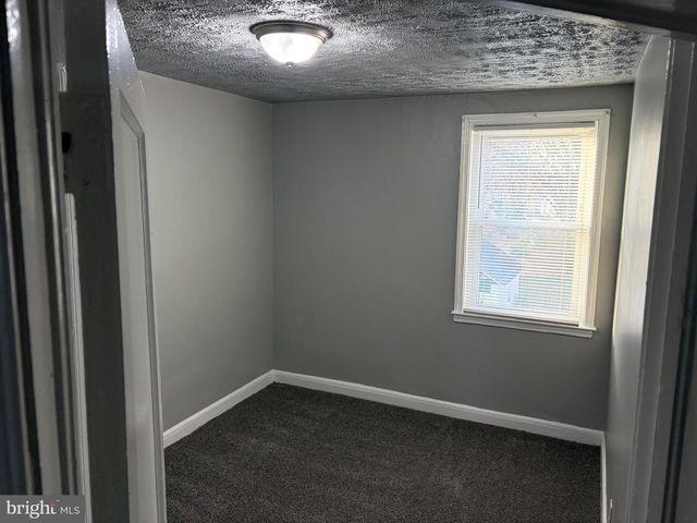 7243 HOLABIRD AVE, Dundalk, MD 21222