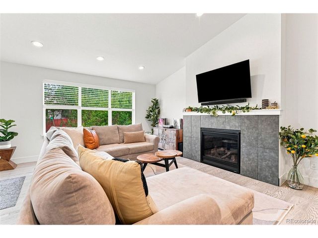 823 Van Gordon St, Golden, CO 80401