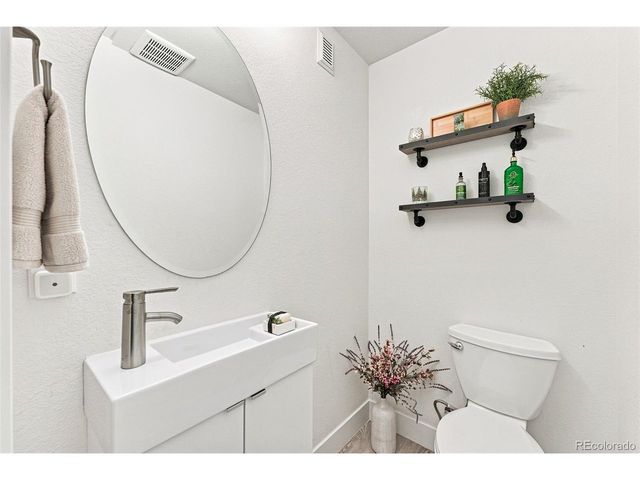 823 Van Gordon St, Golden, CO 80401