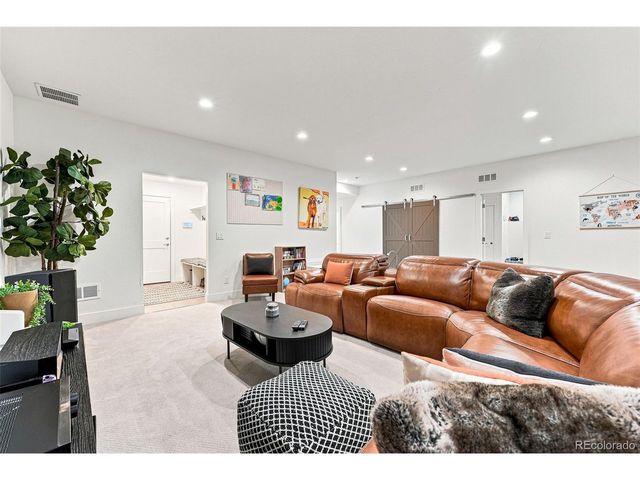 823 Van Gordon St, Golden, CO 80401